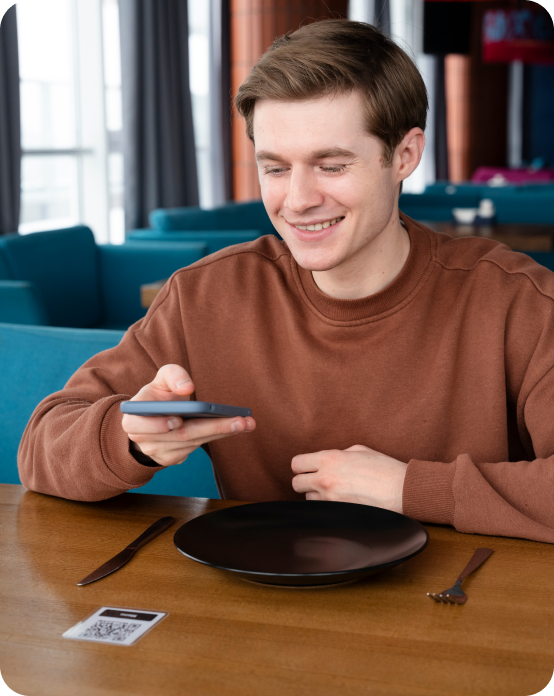 Digital Wallets app solution - smart search dashboard and chat integration