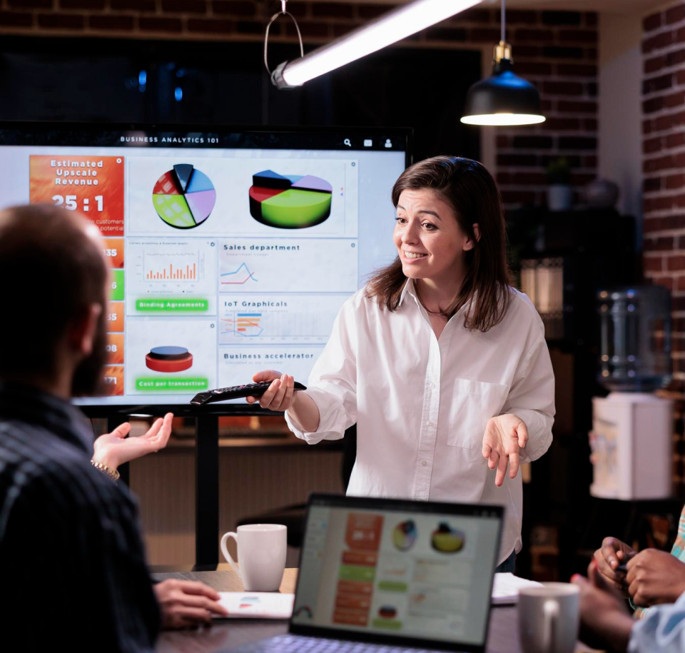 Smart Business Analytics Dashboard Platform