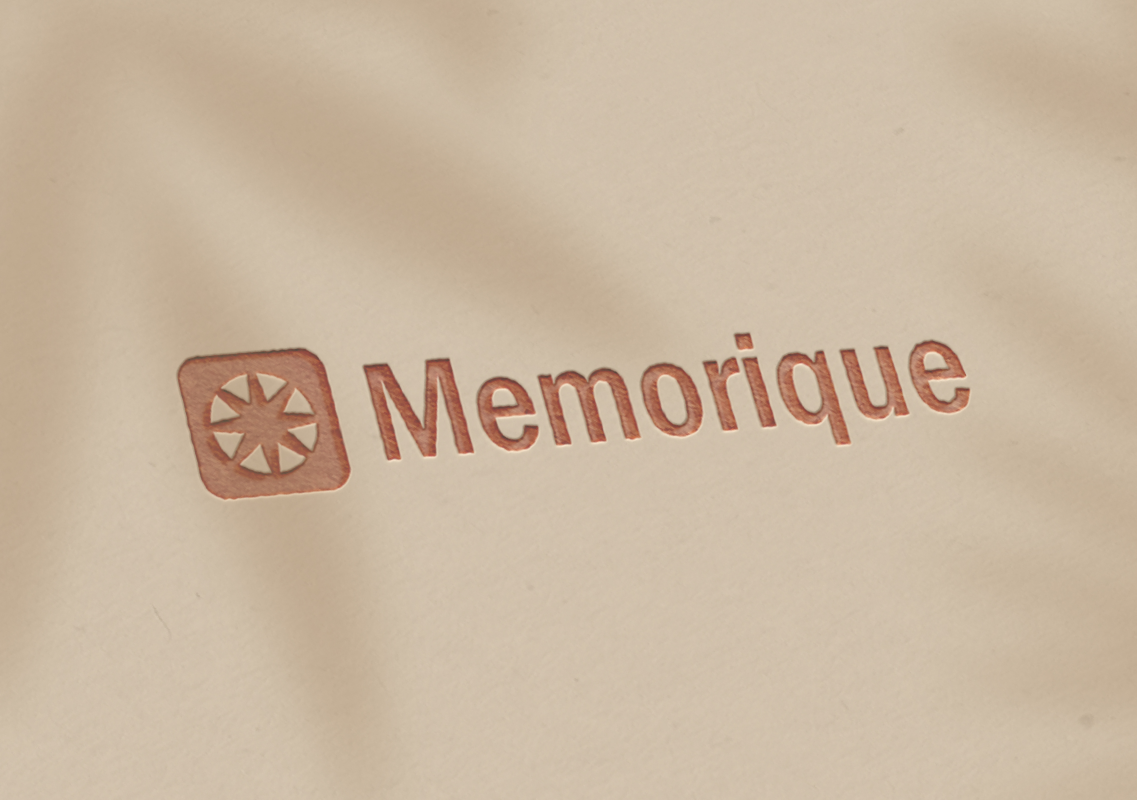 Memorique app - customizable plaque design options