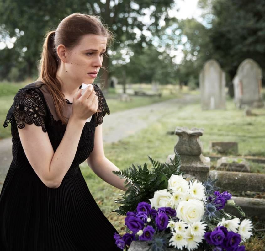 Memorique app - real-time headstone preview